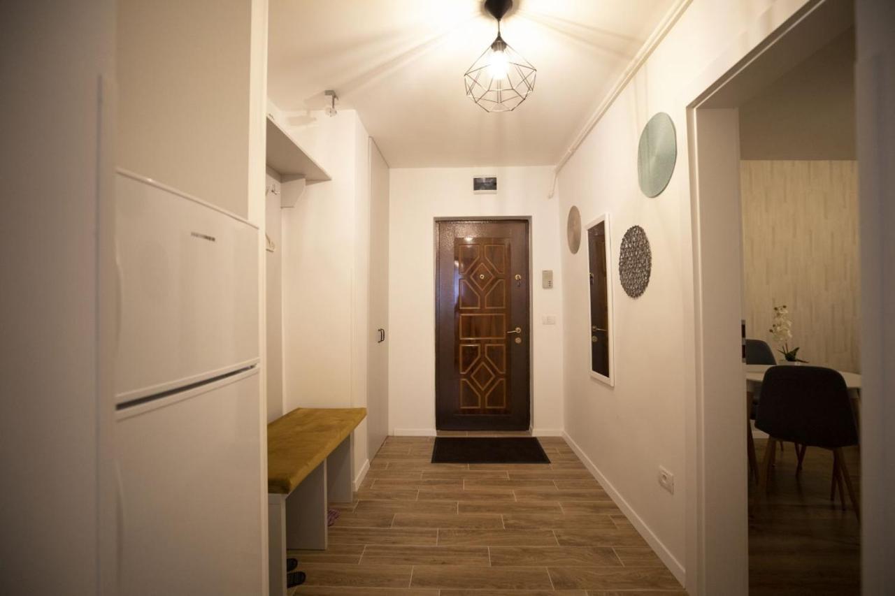Smp Apartment 3 Timişoara Extérieur photo